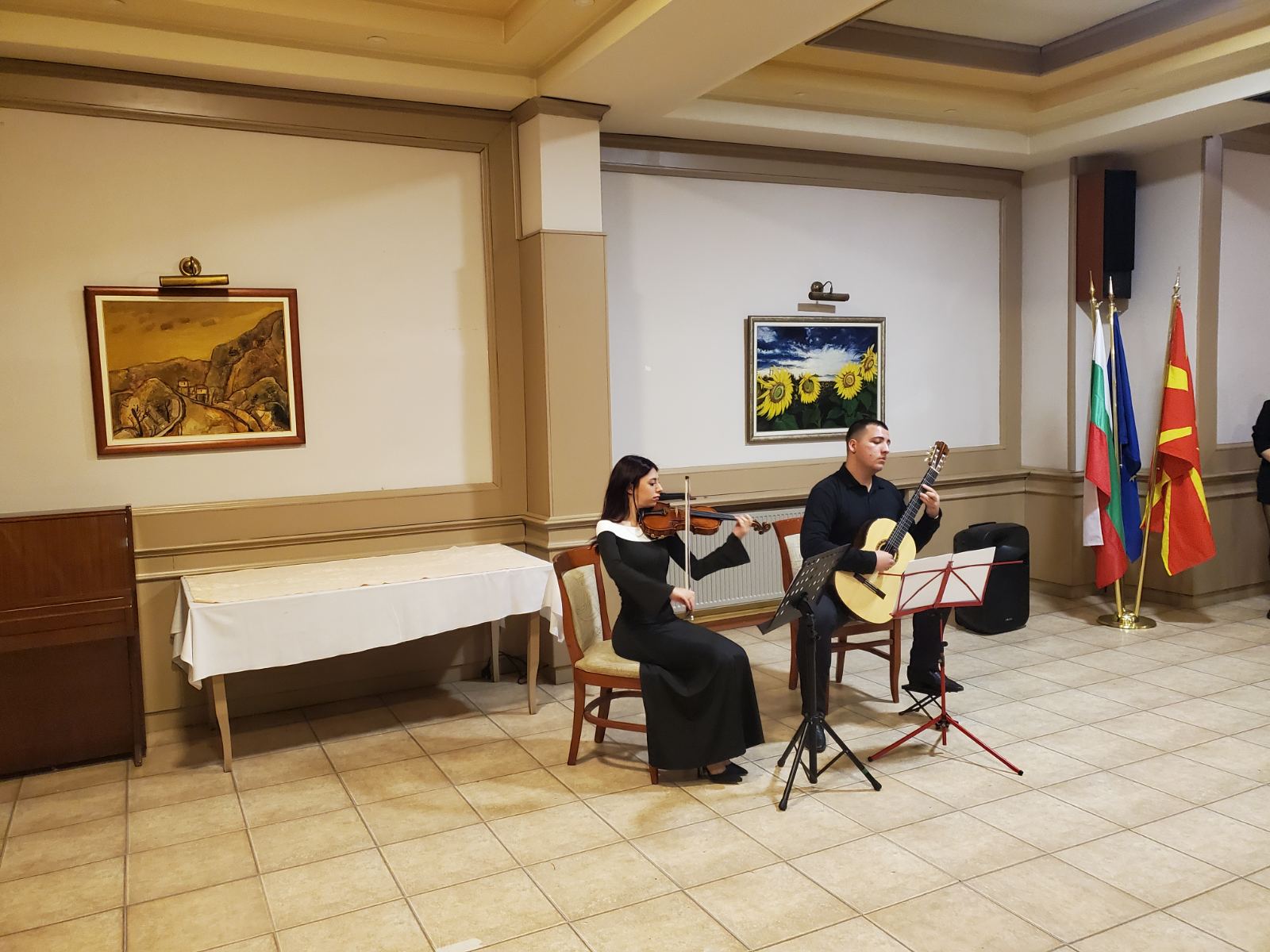 Коледно-Новогодишно тържество събра българската общност  и приятели на България в Битоля